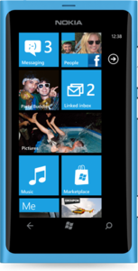 Nokia presenta sus primeros móviles con Windows Phone