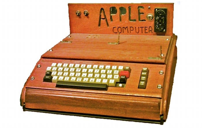 Imagen de un ordenador Apple I, como el que se ha subastado por 375.00 dólares