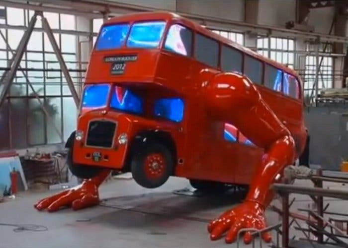 Fotografía del bus que hace flexiones