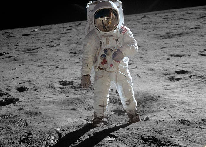 Buzz Aldrin sobre la luna