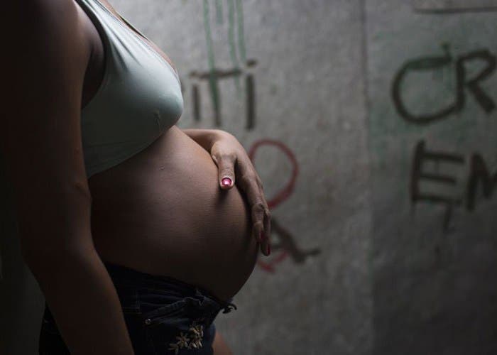 embarazada-zika-latina