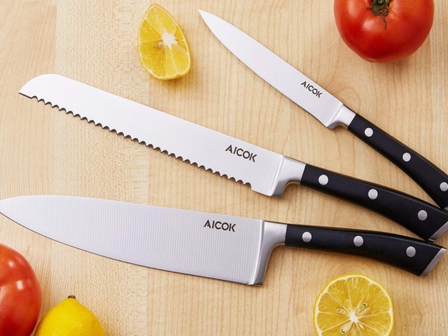 4 sets de cuchillos que te ayudarán a cocinar como un profesional y más