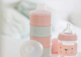 dosificador leche en polvo bebé