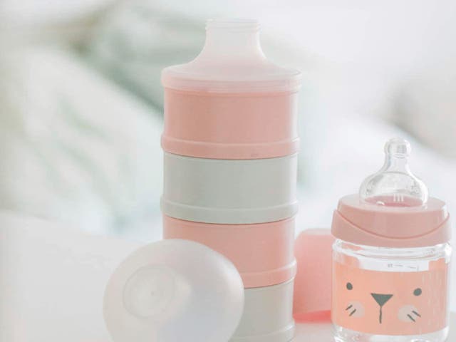 Los mejores dosificadores de leche en polvo para bebés