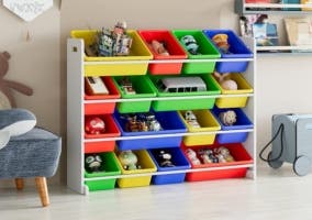 organizador de juguetes con cajas de colores